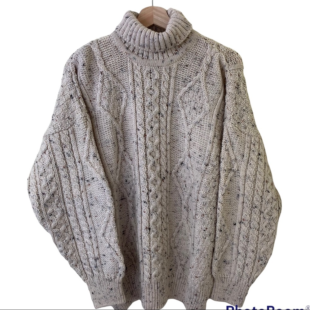 Callan Country Collection Irish 100% Pure New Wool Chunky Knit Sweater in Size L